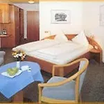 Cityhotel Feuerbach Hotel 3*