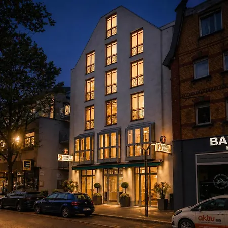 Cityhotel Feuerbach 3*